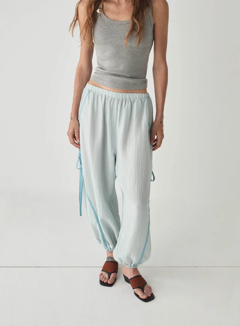 CLOVE BLUE BALLOON PANTS