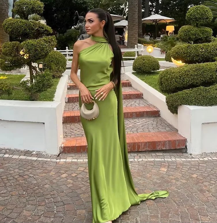 Rygglös Satinband Ärmlös Aftonklänning Lång Elegant