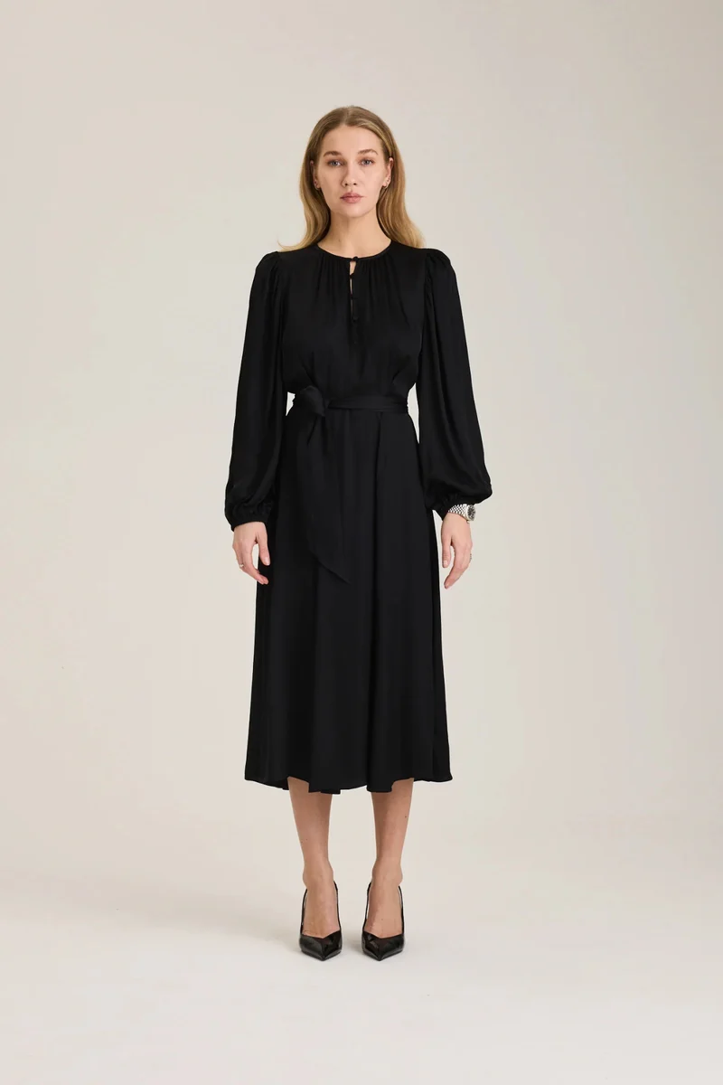 SVALIA Dress