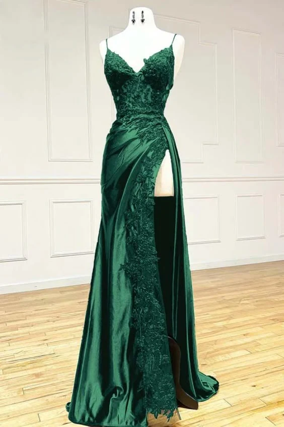 Lång Balklänning med V-ringning och snörning i satin, elegant grön