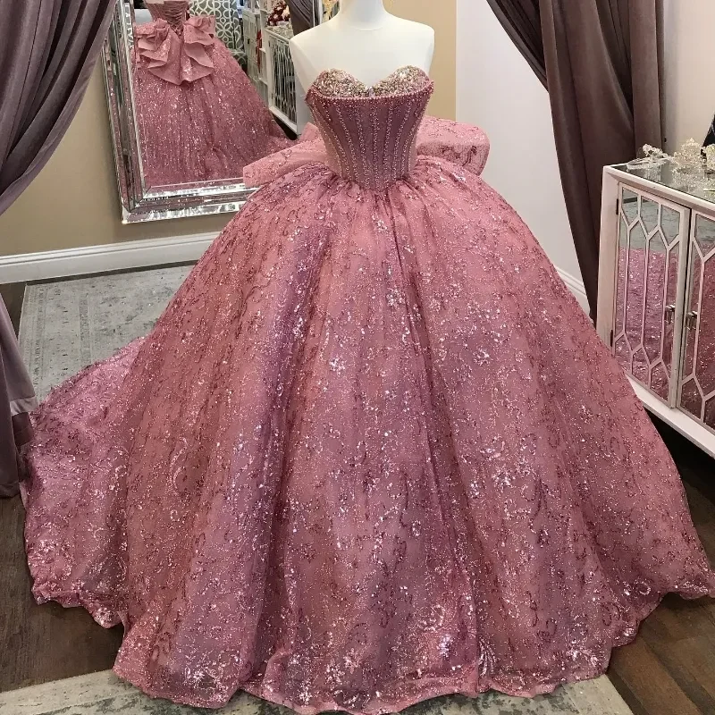 Rosa Paljettbesatt Tyll Balklänning Off Shoulder Korsett Quinceanera Klänning