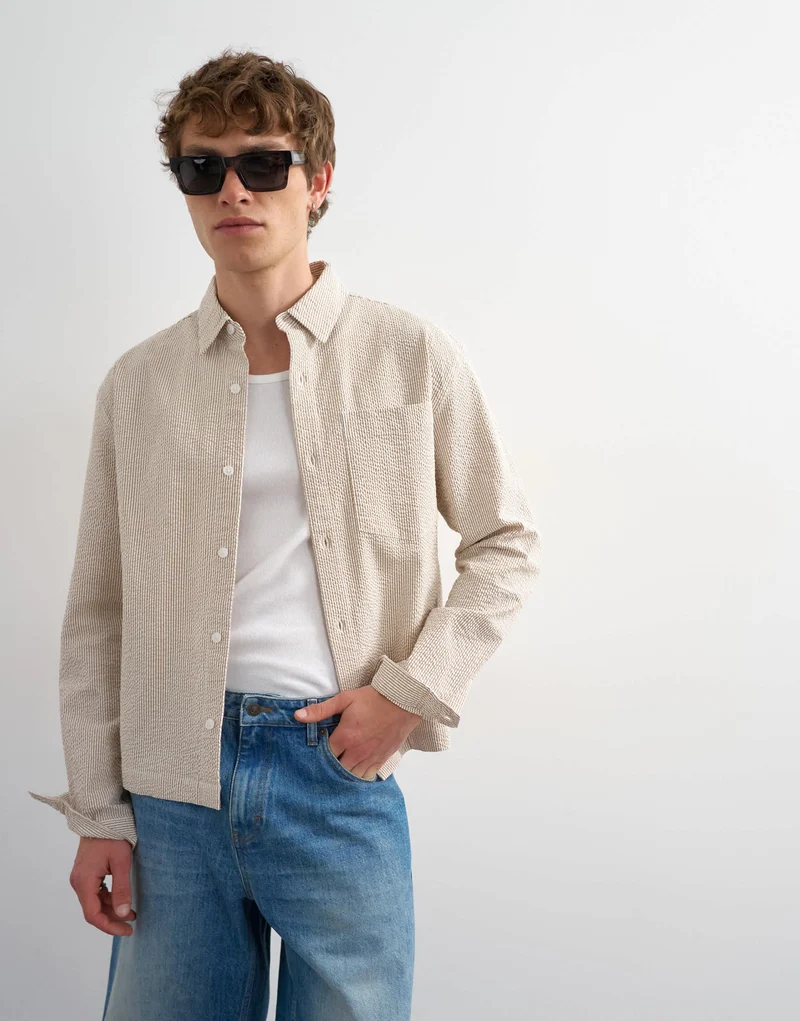 Topman relaxed fit crop seersucker shirt in stone