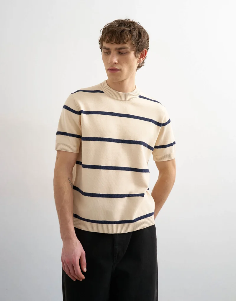 Topman classic fit knitted stripe t-shirt with stripe in cream