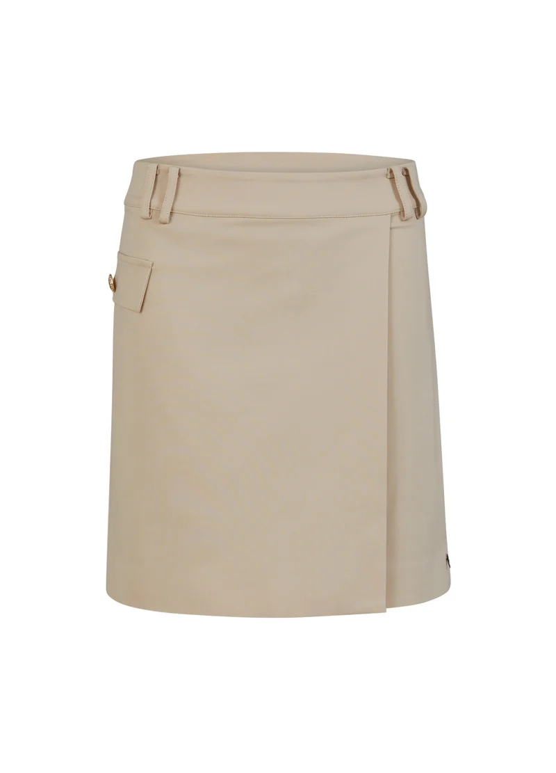 KORT KJOL MED UILITY DETALJER - Creme