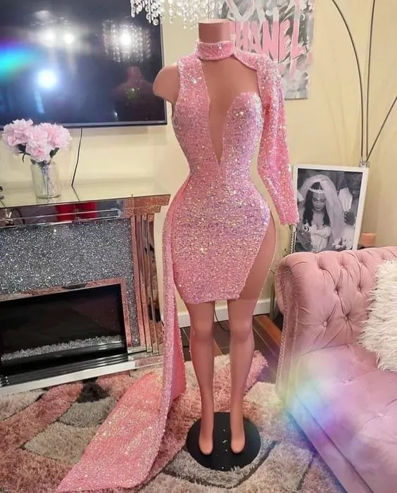 Glittrig rosa glitteraftonklänning: Elegant formell klänning för speciella tillfällen