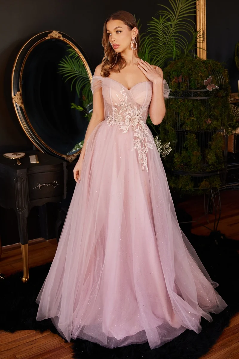 Off the Shoulder Layered Blommig Tyll A-line Slit Gown By Ladivine CD3394 - Dam Afton Formell Klänning - Speciellt tillfälle/kurvor