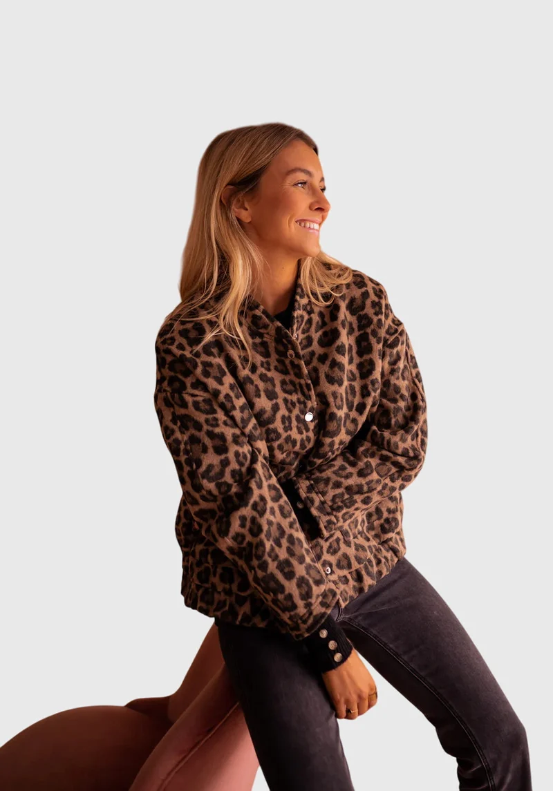 Elodie | Stilig Leopardmönstrad Jacka