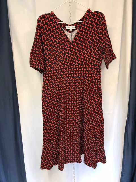 Secondhand: Alba - Moon redack - L