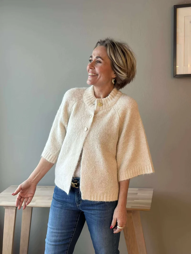 Benuta Fluffy Knit Cardigan