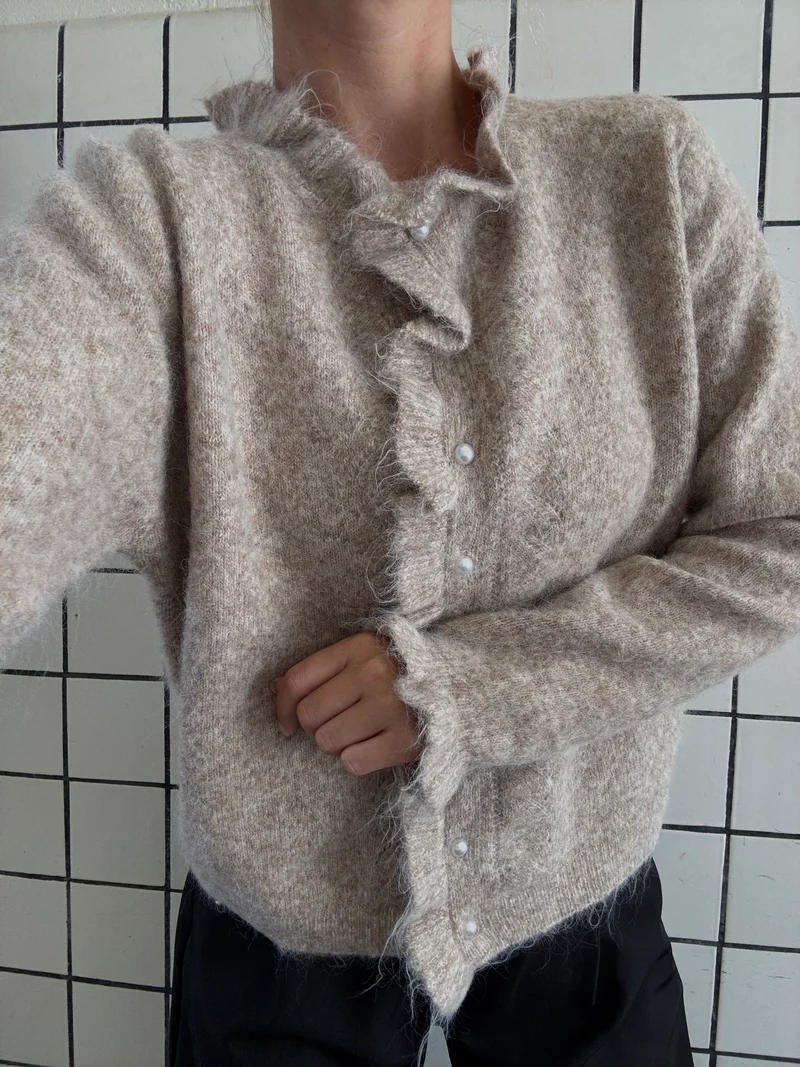 Hannah cardigan lysebrun