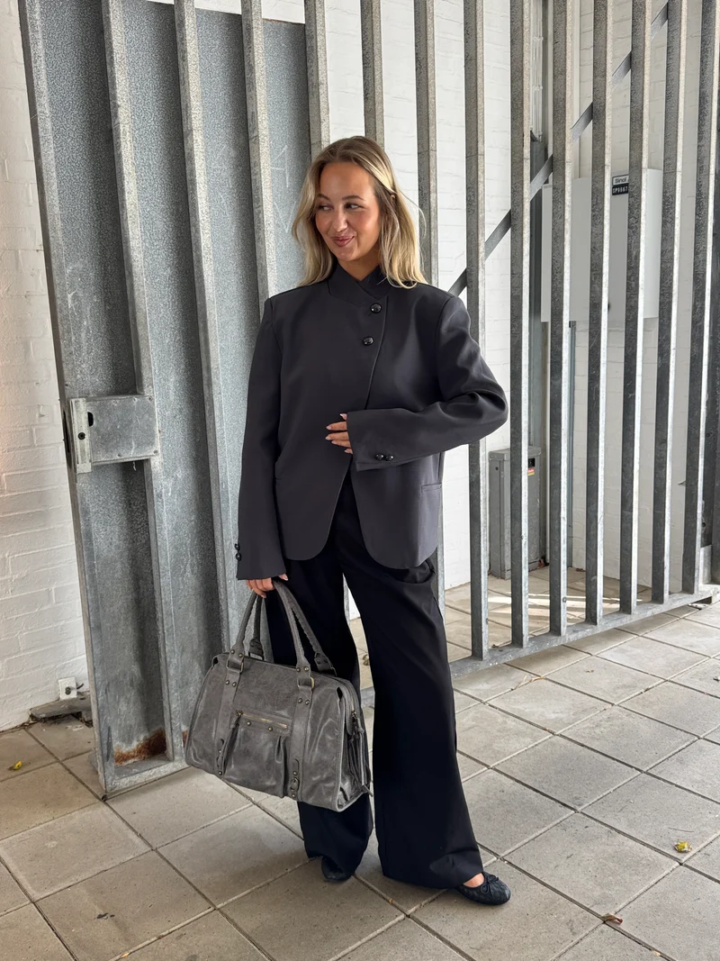 Andrea blazer mørkegrå