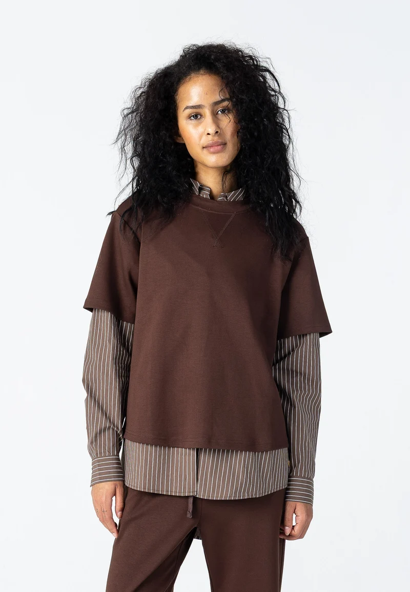 Billie T-tröja - Chocolate brown