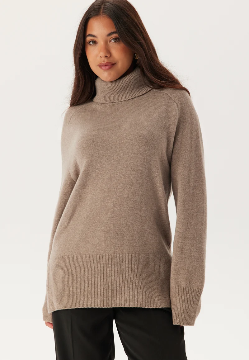 Herringbone Detail Rollneck