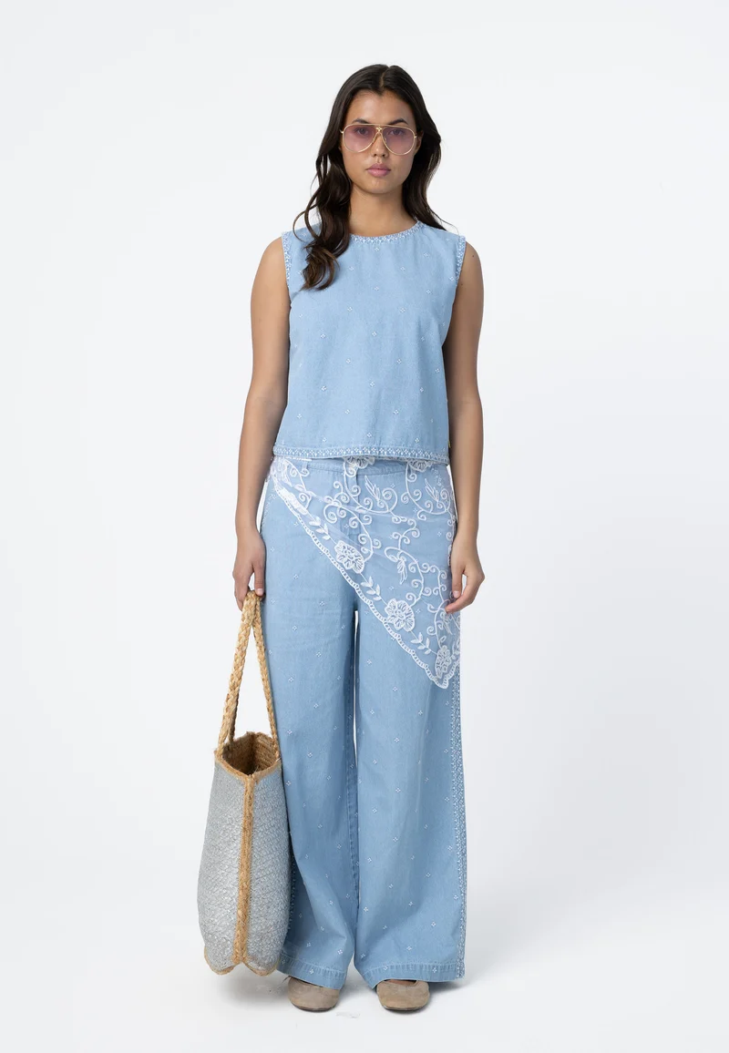 DENIMSKJORTA MED BRODERI - Light blue denim