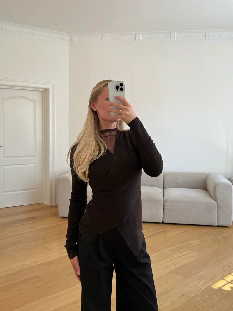 Silje bluse mørkebrun