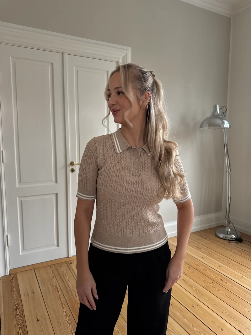 Alberte t-shirt lysebrun