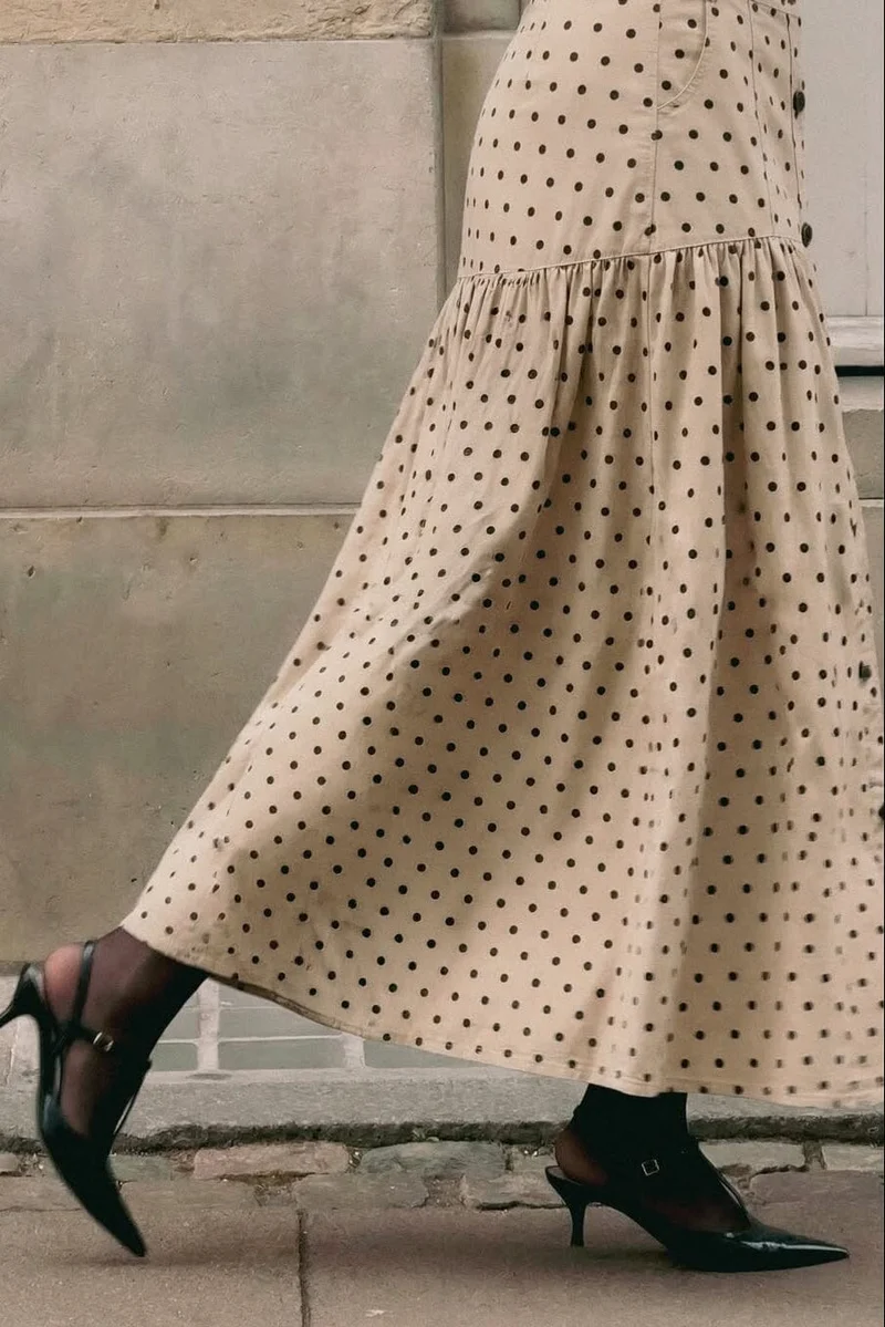 Gossia - Siljasgo Skirt G3009 - Sand Black Dots