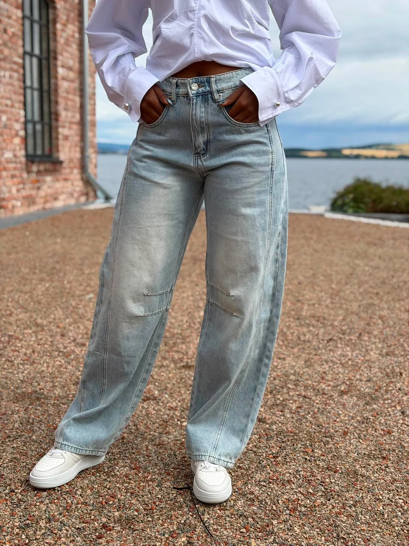 Drew Barrel Panel Jeans