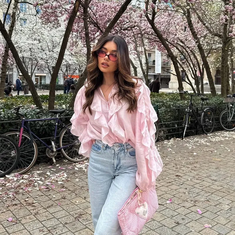 Emma | Elegant Långärmad Blus med Volangdetaljer