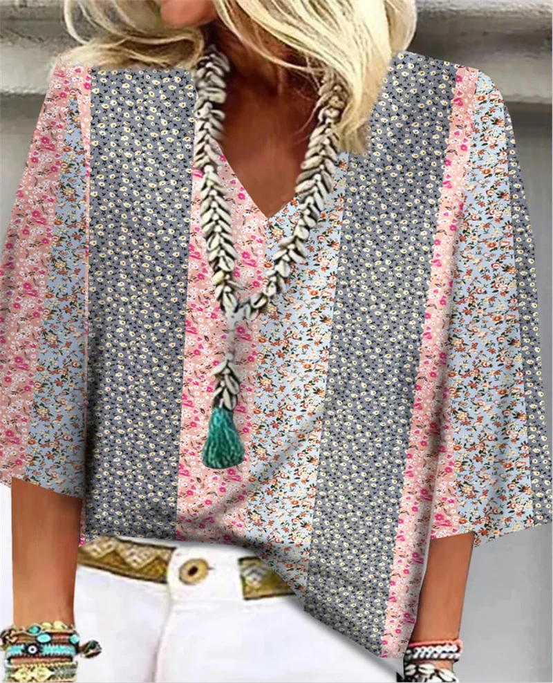Anika | Blommig blus
