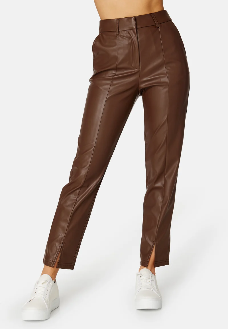 Prim PU trousers