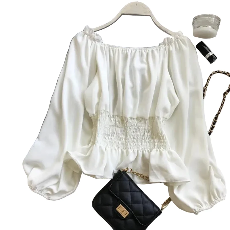 Kvinnors Off Shoulder Blus med Volang
