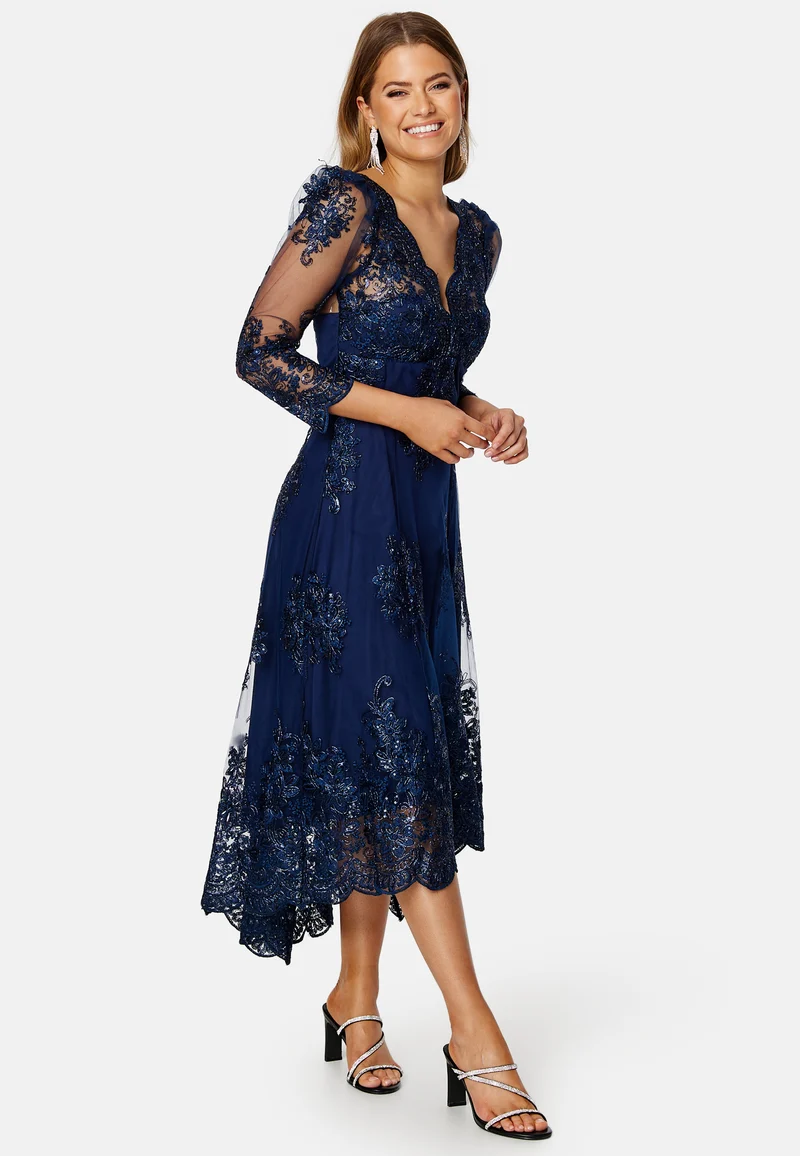 Embroidered Lace 3/4 Sleeve Midi Dress