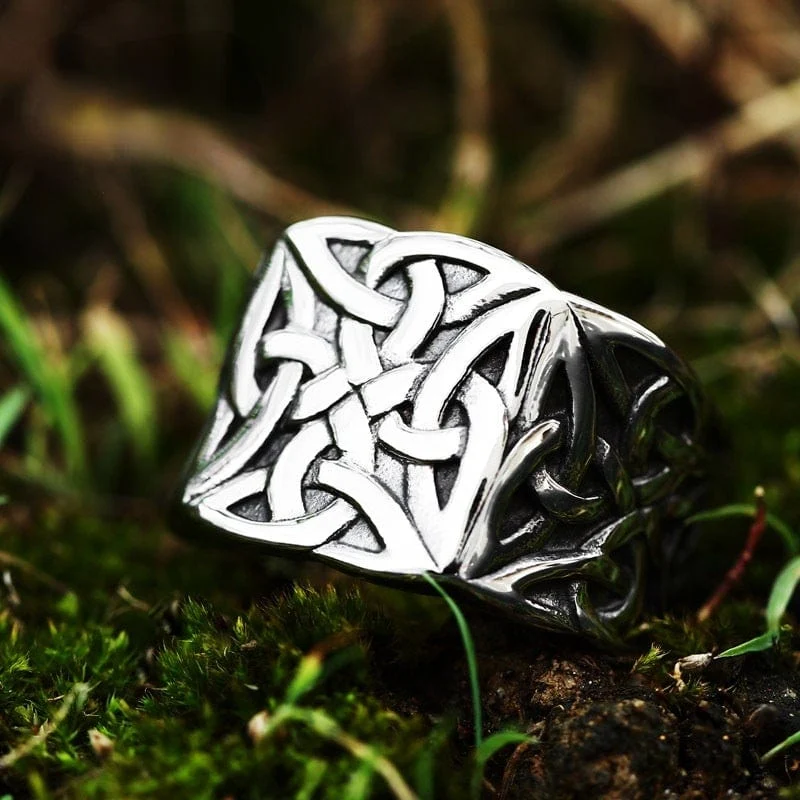 Punk Celtic Knot Carved Ring för män