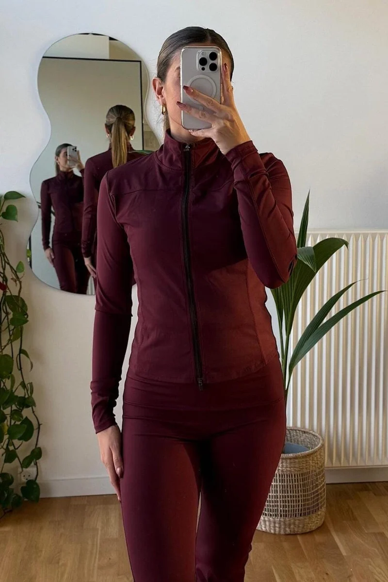 Neo Noir x Molly&My Athleisure - Nolana Zip Blouse 167175 - 162 - Bordeaux