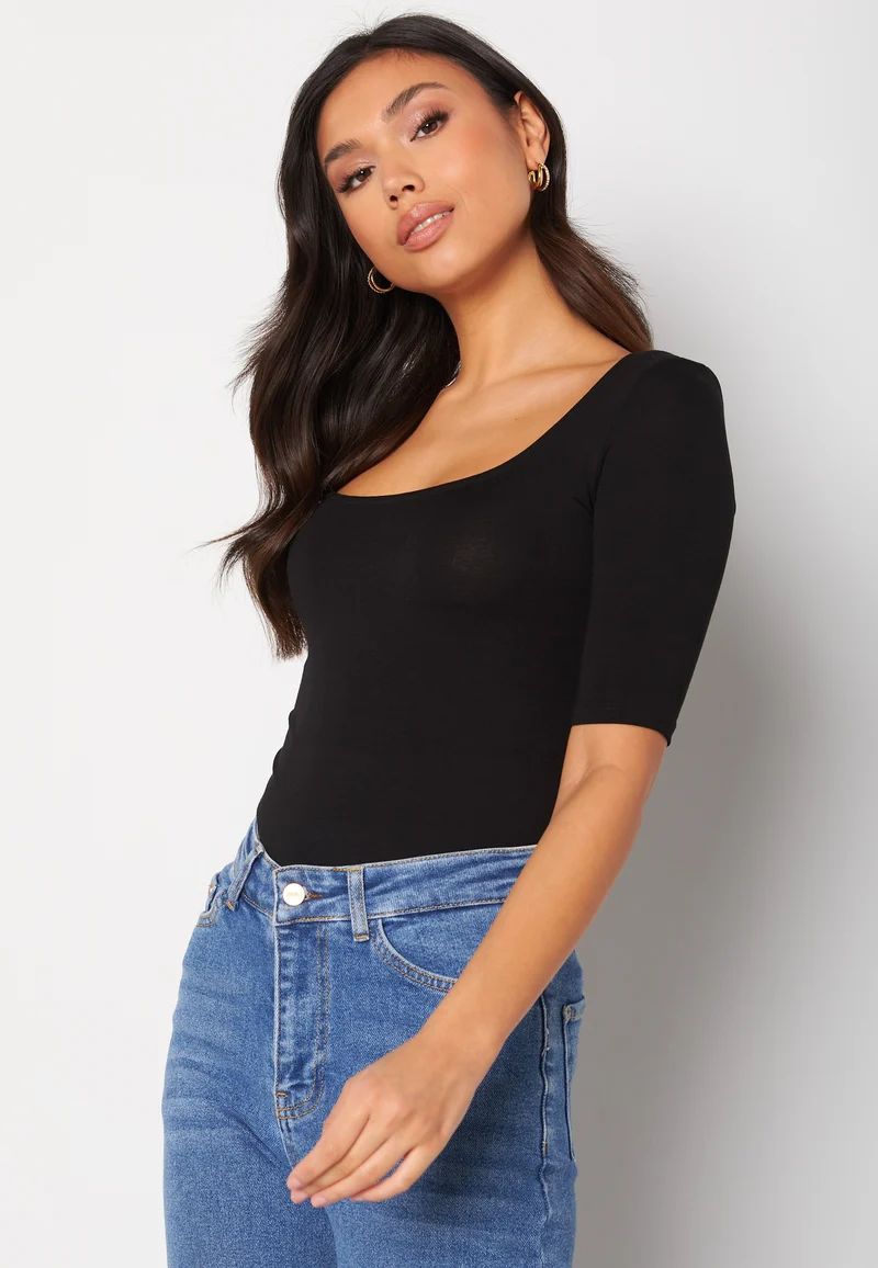 Lia 3/4 sleeve top