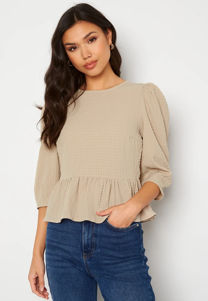 Dani Frill Ditsy Top