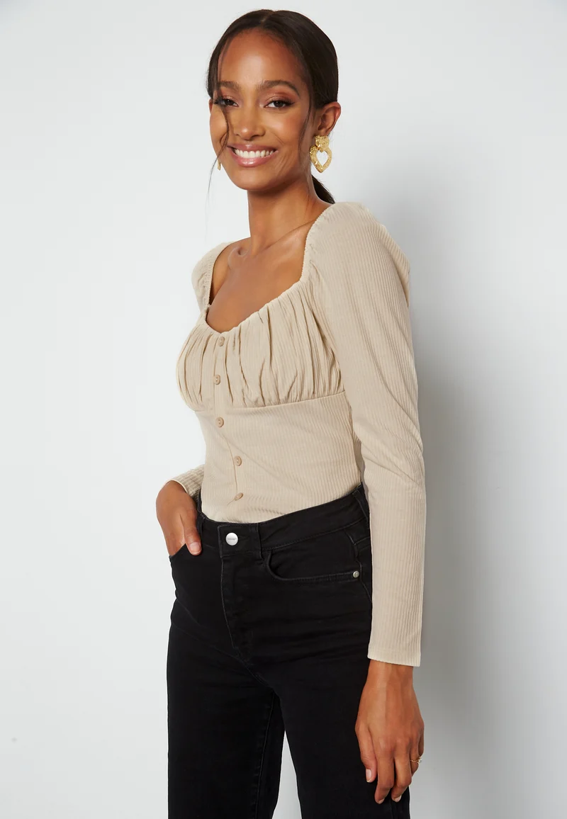 Ninni button top