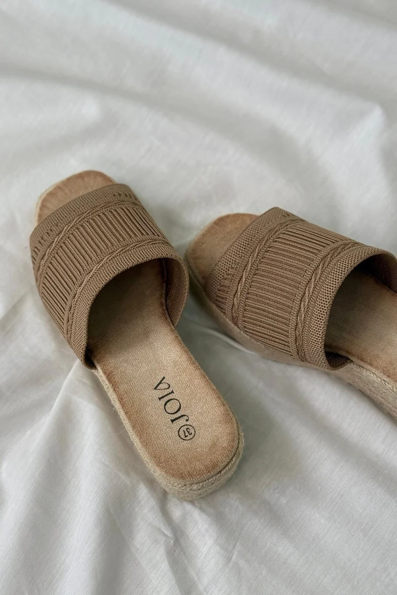 Bloom - Yliana Sandal - Taupe