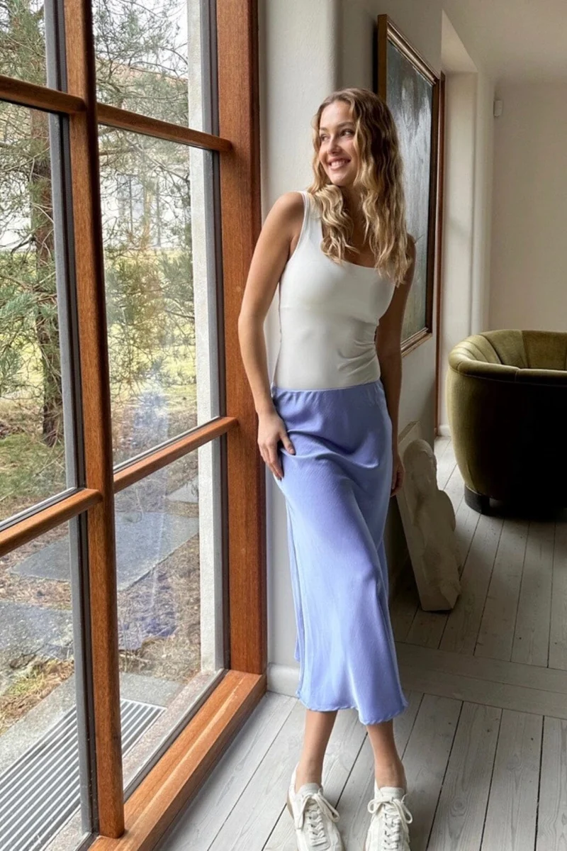 Neo Noir - Vicky Heavy Sateen Skirt - Lilac