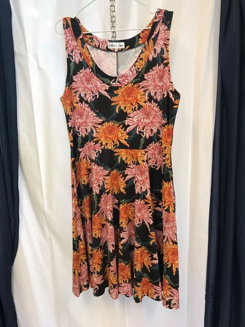 Secondhand: Stina - Rosa blommor - XL