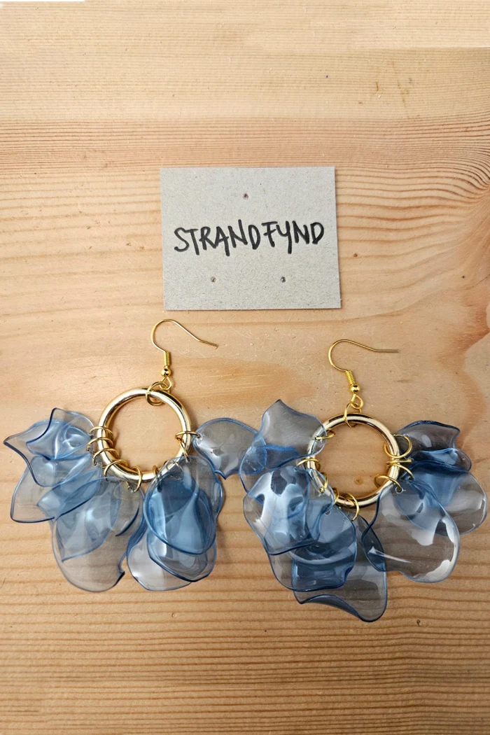 Strandfynd KARIN - Ljusblå krok