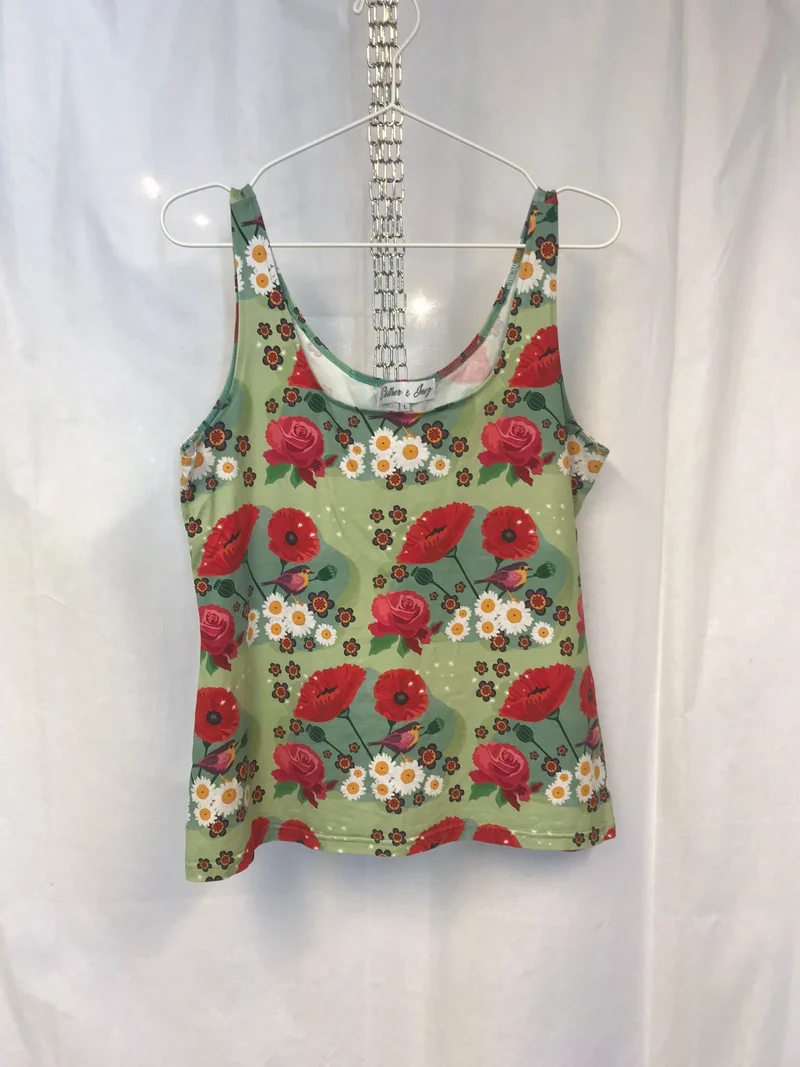 Secondhand: Tilde - Sommarfågel - L