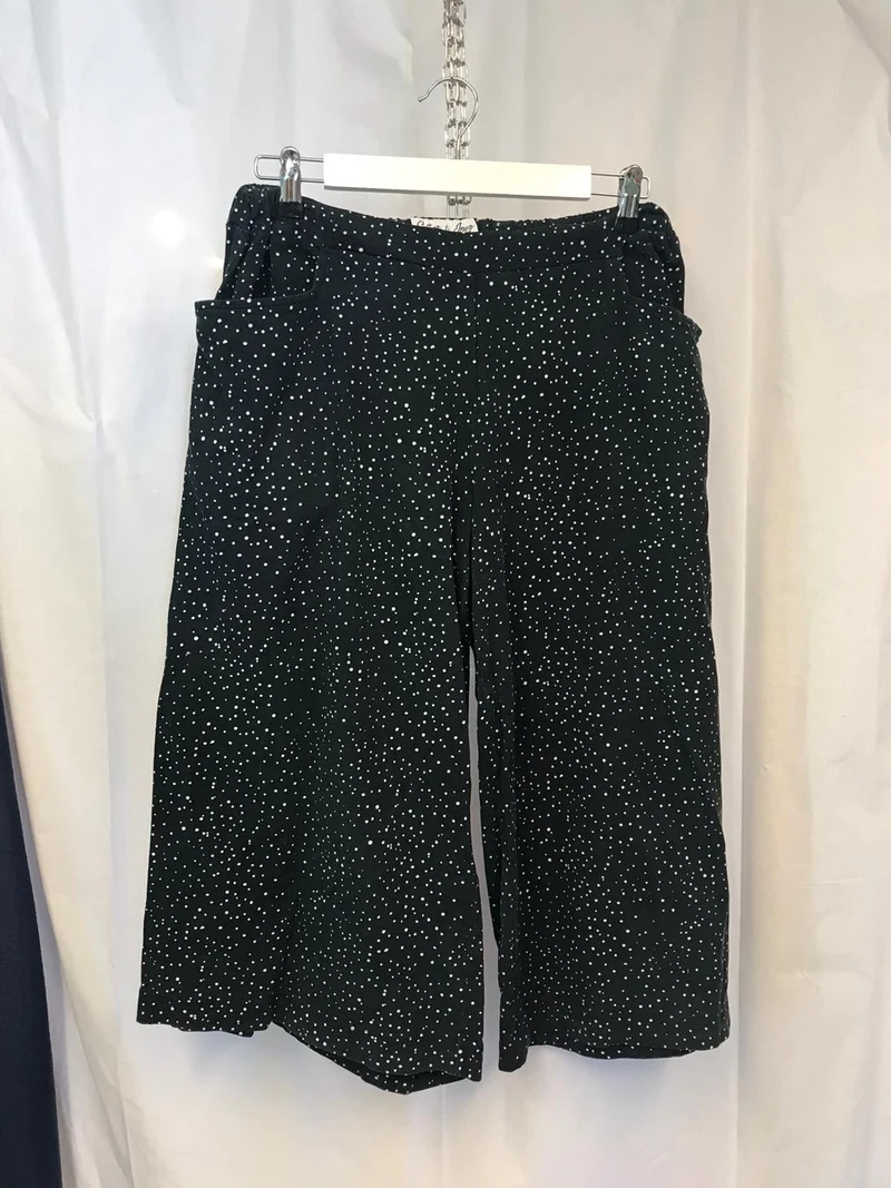 Secondhand: CARIN Culotte DOTTY salt and pepper - XL