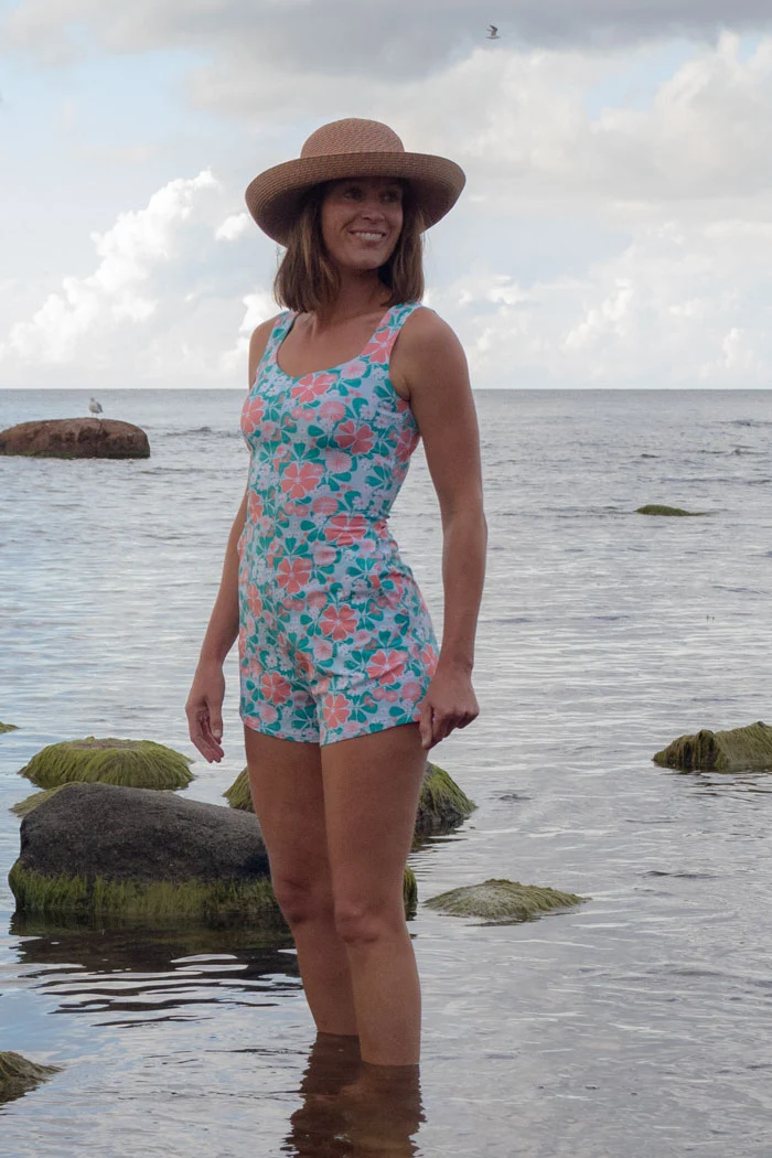 Ronja Romper - Majblomma light blue pink
