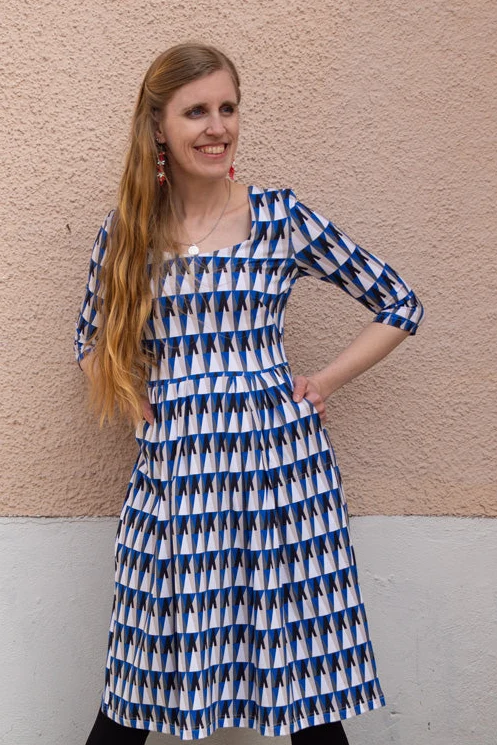 Klänning Gerda - Spikes blue