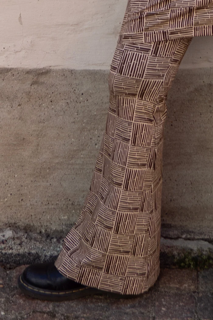 Ester Bootcut - Bambu brown beige