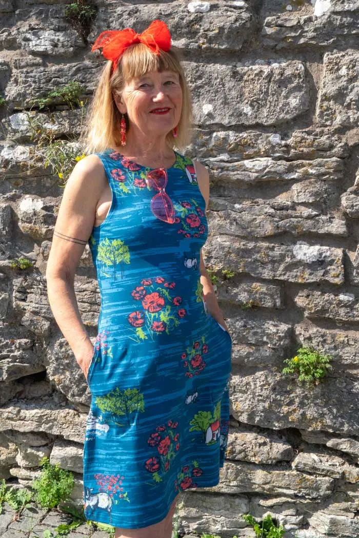 Klänning Anna - Kalkstenshawaii dark blue