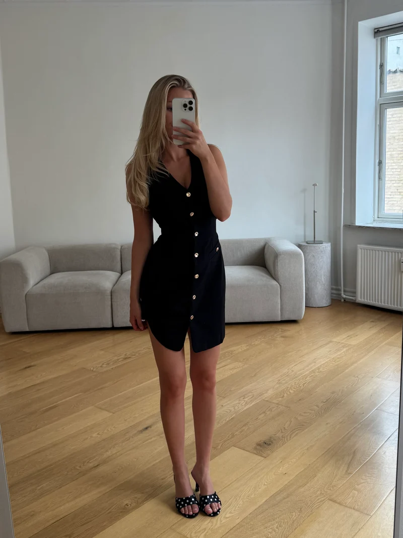 Monica kjole sort