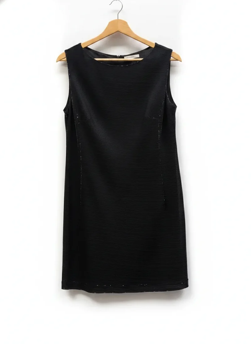 PTA svart ärmlös klänning med struktur