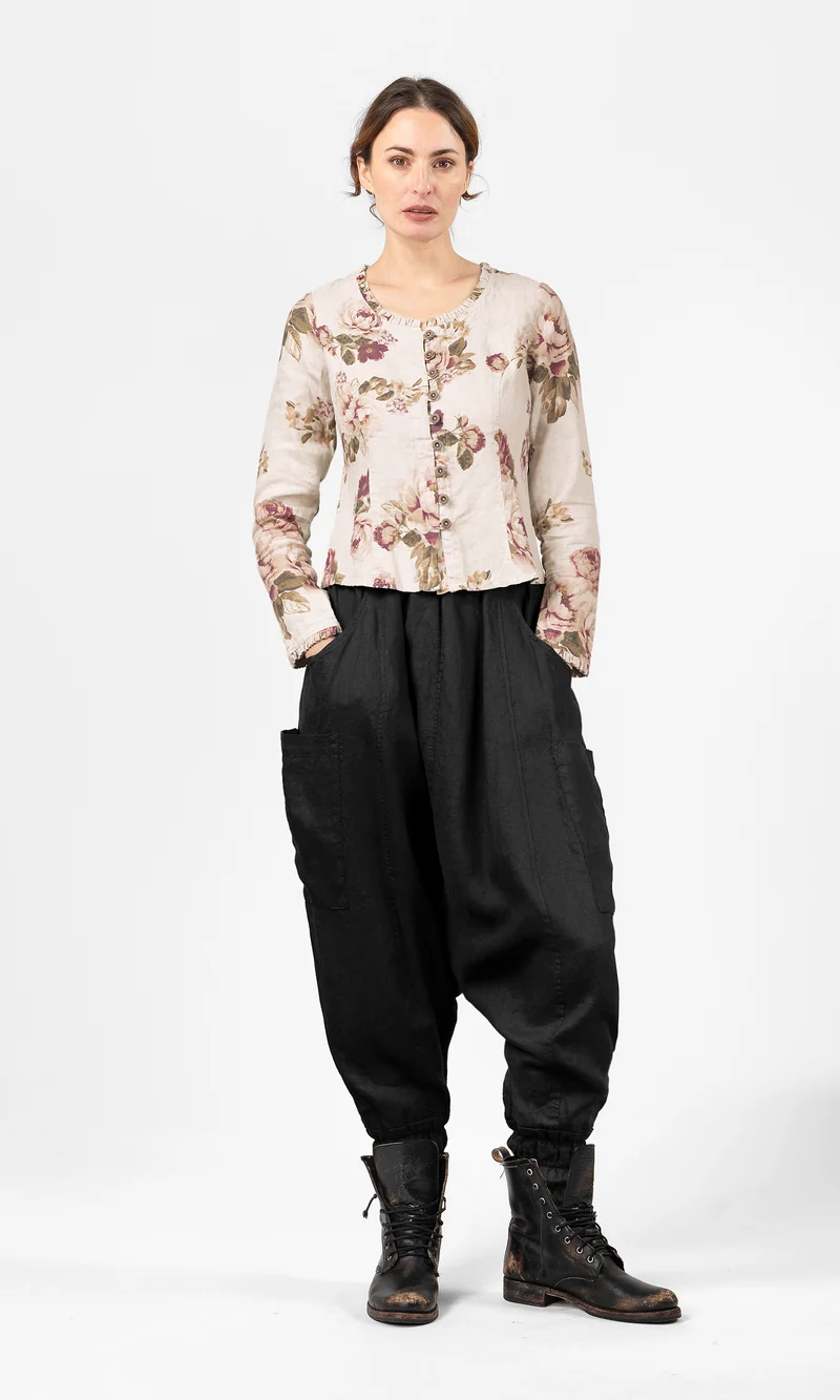 Blus med volangdetaljer, figursydd