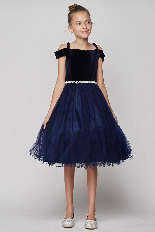 Festklänning i sammet i tyll från Cinderella Couture USA 5057