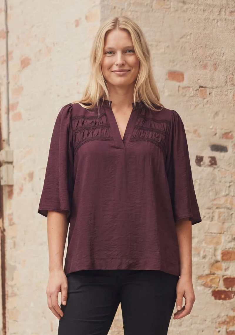 Nova s/s Blouse - Aubergine