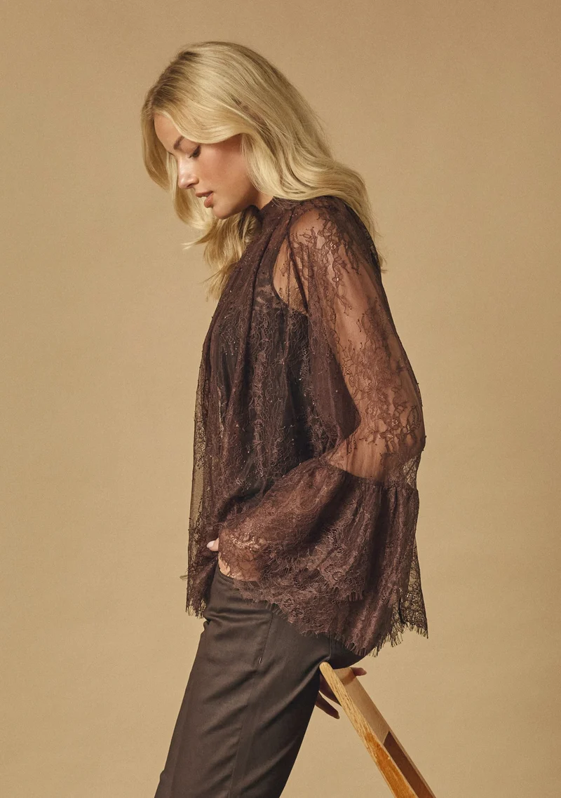 Nicole Lace Blouse - Dark brown