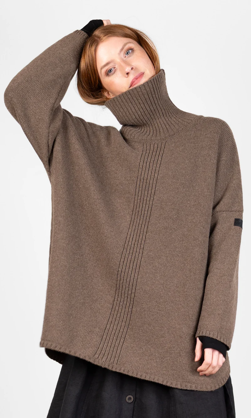 Ulltröja med polokrage, oversize