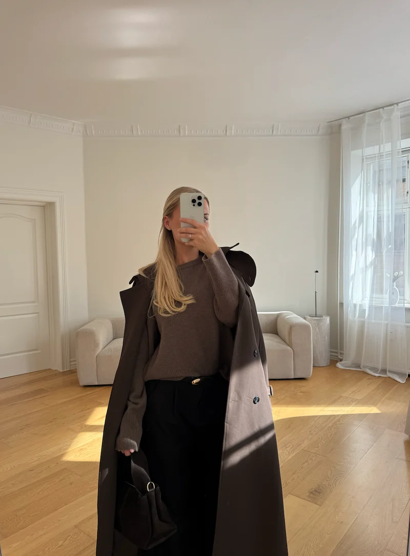 Jasmin striktrøje brun